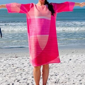 Pleats pink Dress like new